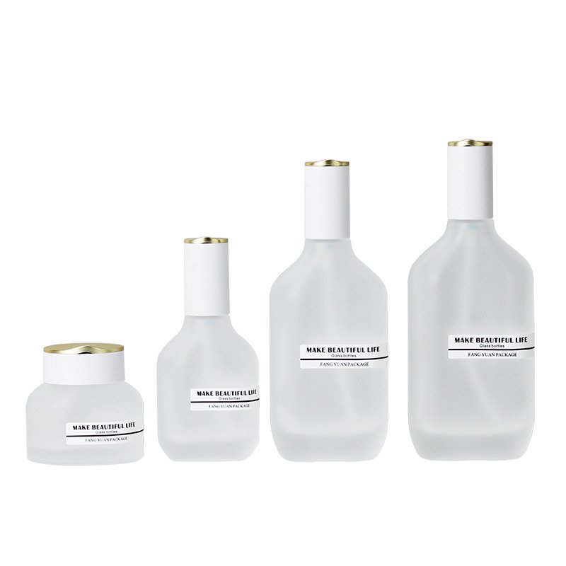 high quality cosmetics cream empty glass spray pump bottle