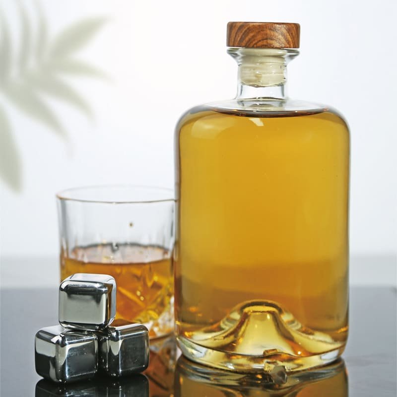 Transparent 750ml Glass Bottles for Whiskey