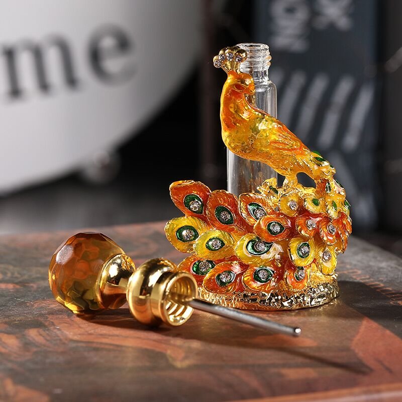 Glass perfume bottles suppliers for vintage perfume bottles crystal with 4ml perfume bottle
