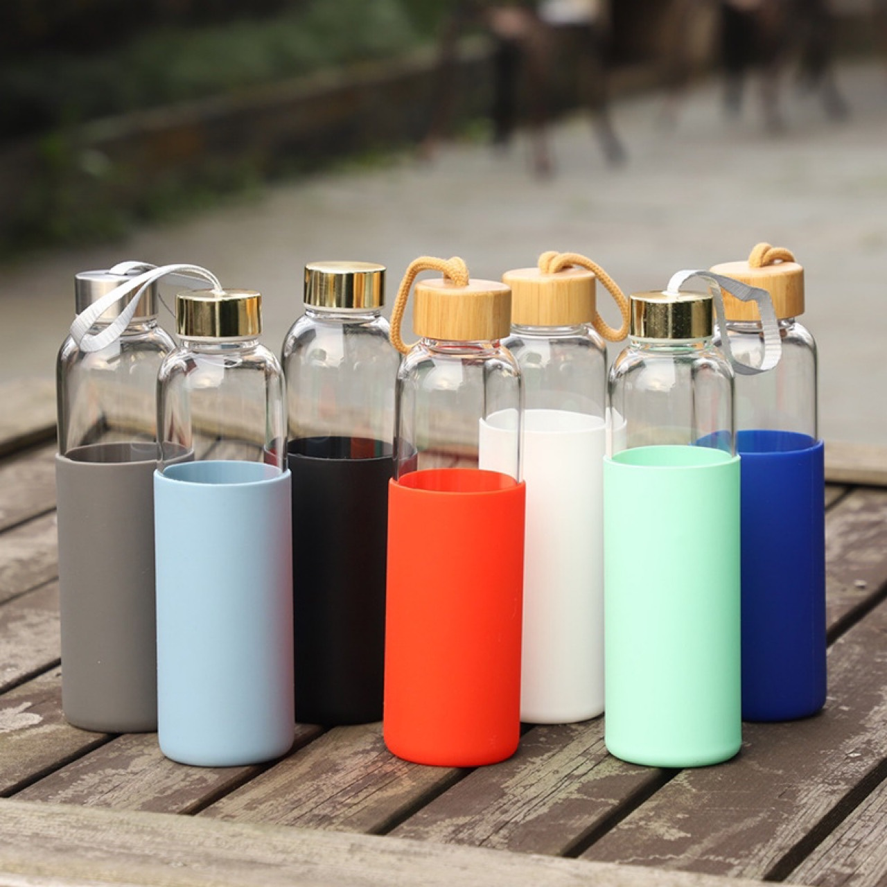 Free Sample 350Ml 500Ml 16Oz 700Ml 1L Transparent High Borosilicate Glass Water Bottle With Stainless Steel Lid