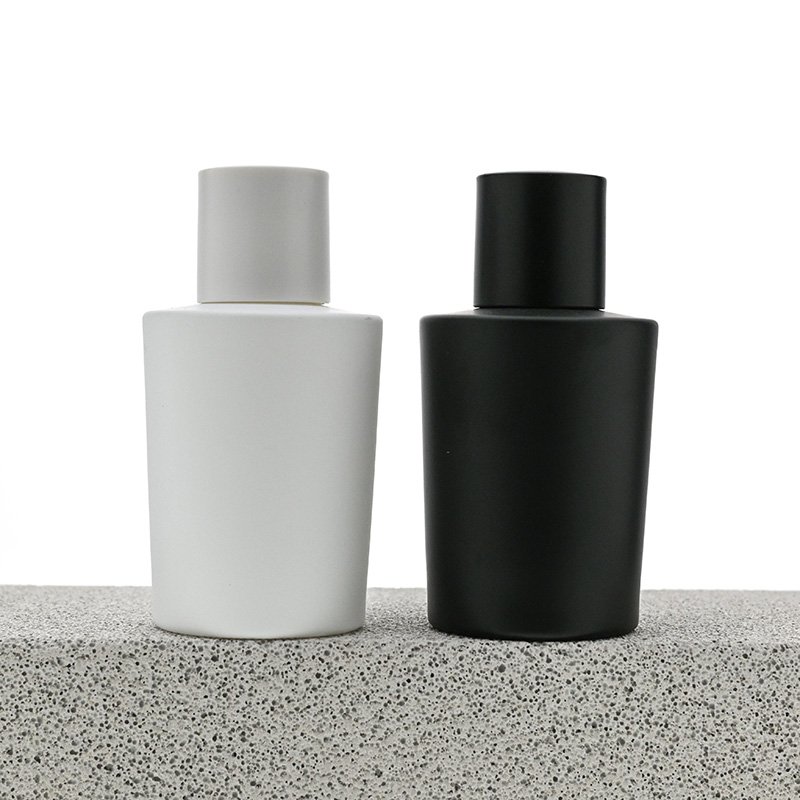 High quality round black white Arabic bottles glass 50ml perfume glass bottle luxury with round cap