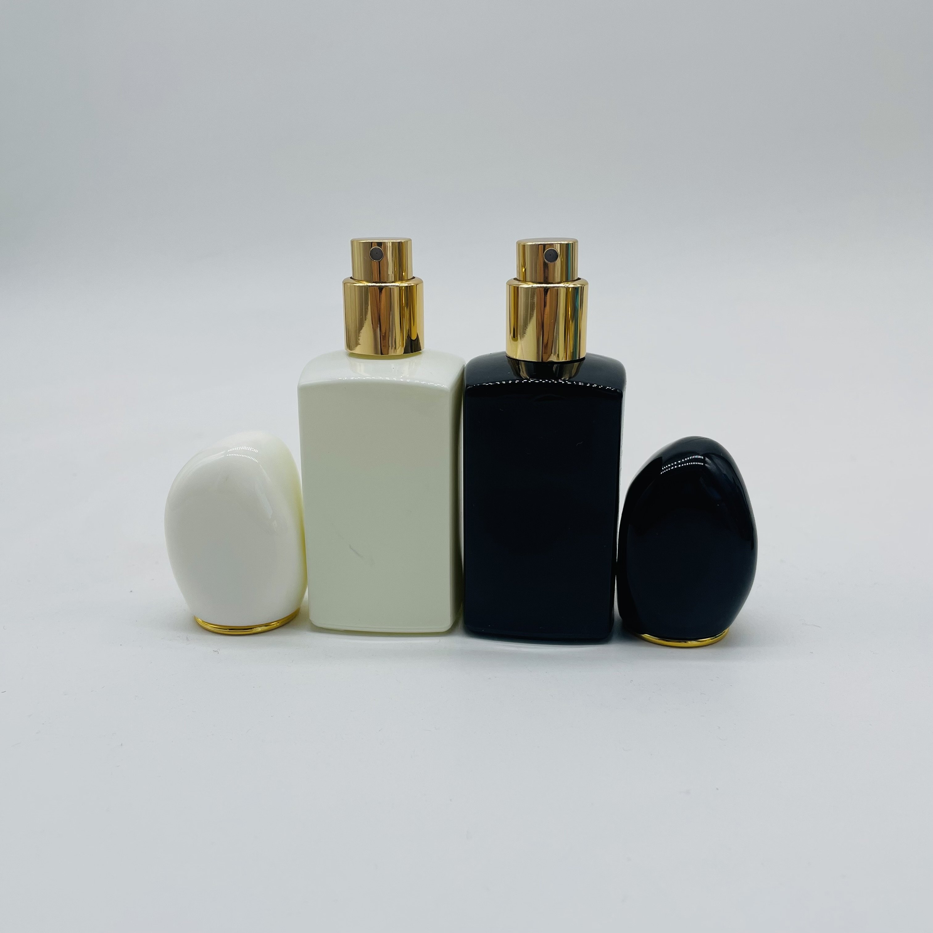 Wholesale high-end colored thick glass perfume bottle 30ml for women's perfume