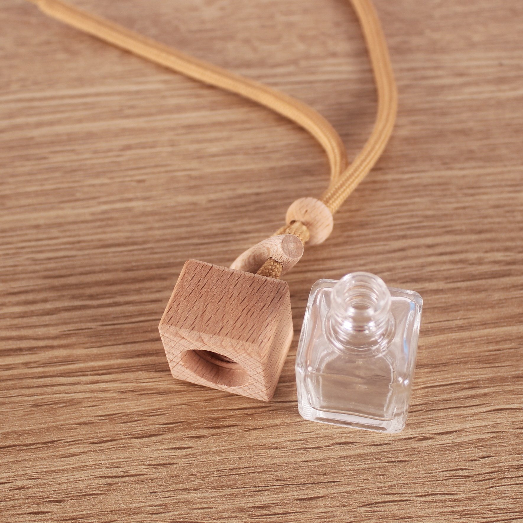 6ML 8ML For auto accessory Square wooden cover with wooden ball car diffuser bottles perfume pendant glass container