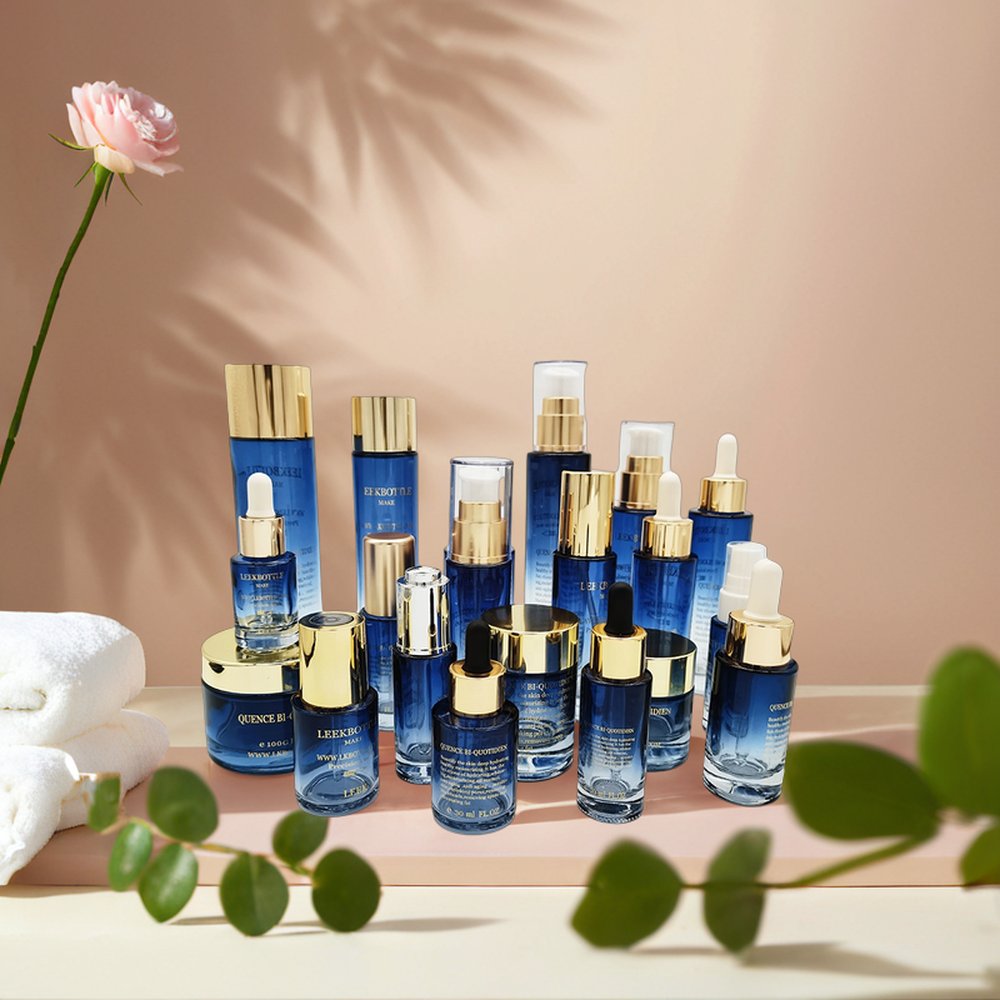 Luxury Skincare Bottles Lotion Serum Cream Jar 15ml 30ml 50ml 200ml Manufactures Glass Bottle Blue Glass Bottle With Dropper