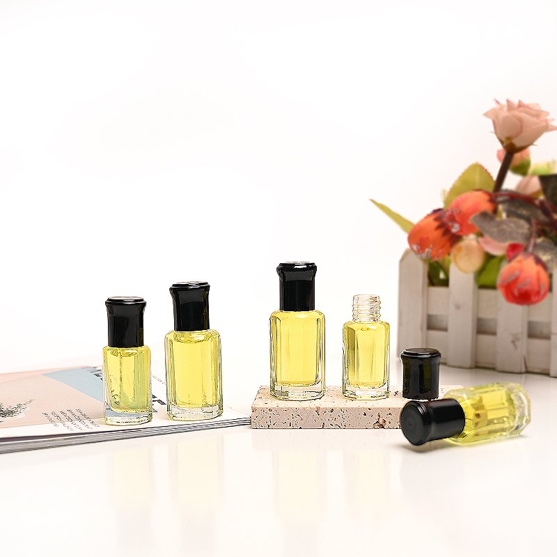 Cheap Wholesale 3ml 6ml 9ml 12ml Essential Oil Bottle Empty Perfume Glass Roll On Bottle with Black Lids