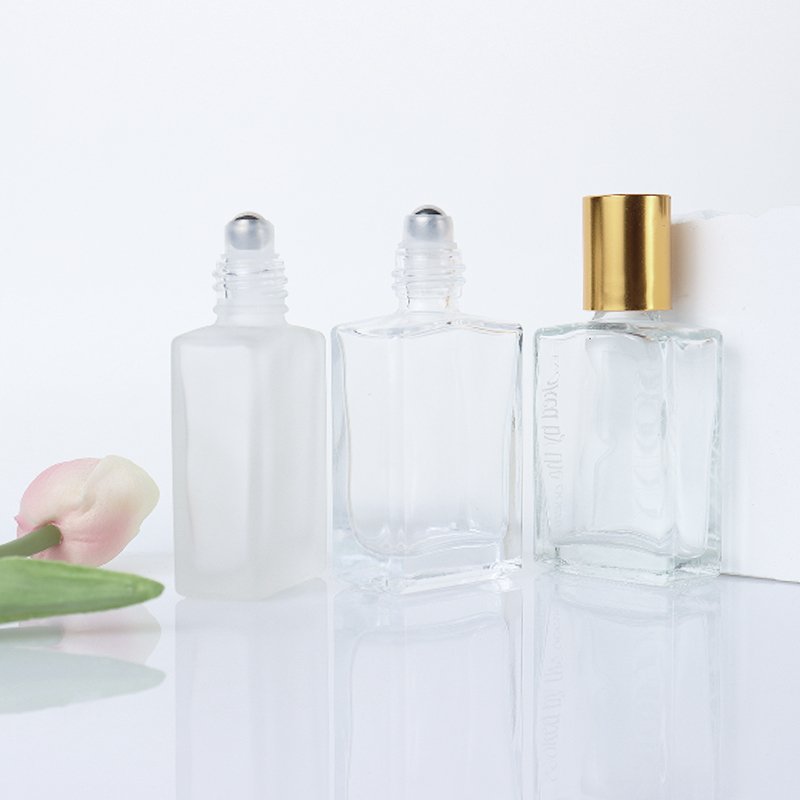 Empty 10ml 15ml Square Rectangle Shape essential oil bottle Clear Frosted Glass Roll on Bottle with Stainless Steel Roller Ball