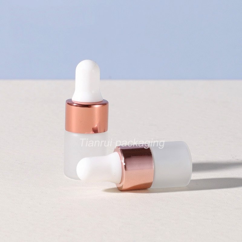 Hot Sale Frosted Clear Cosmetic Glass Vial 1ml 2ml 3ml 5ml Pink Mini Serum Essential Oil Bottle with Dropper