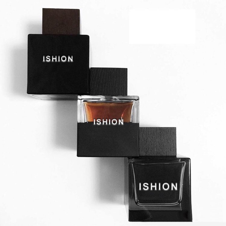 Wholesale Luxury Black Square 30 ml 50ml Perfume Bottles Spray Glass Empty Perfume Bottle With Box Packaging And Customized Lid