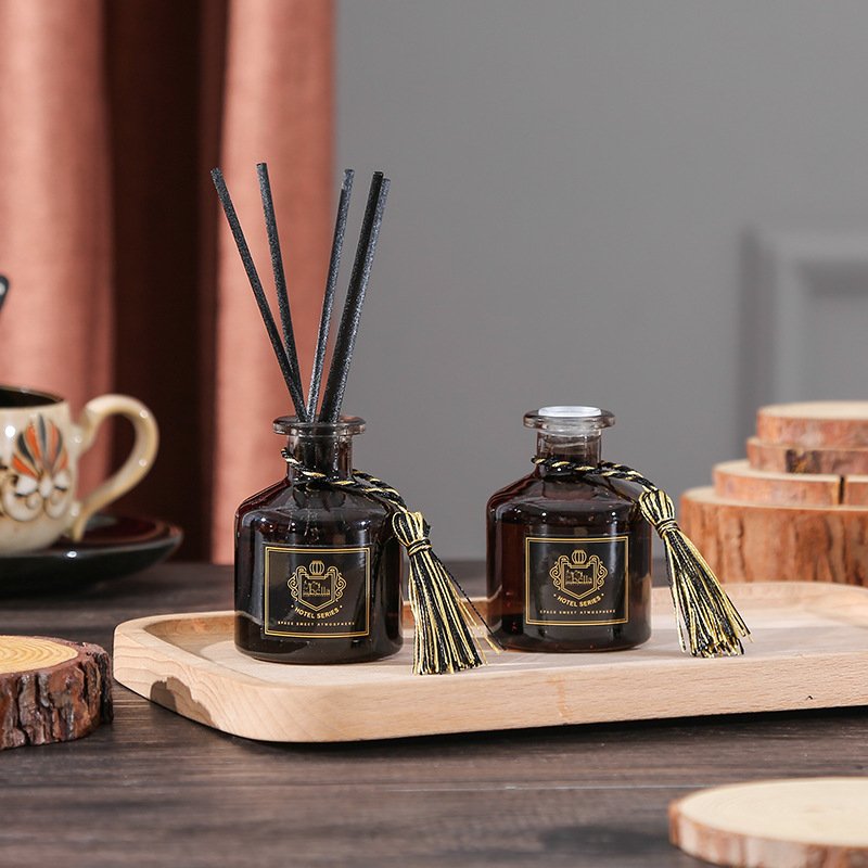 Custom Luxury Scenting 50ml Reed Diffuser Set with Stick and Box Fragrance Liquid Glass Bottle