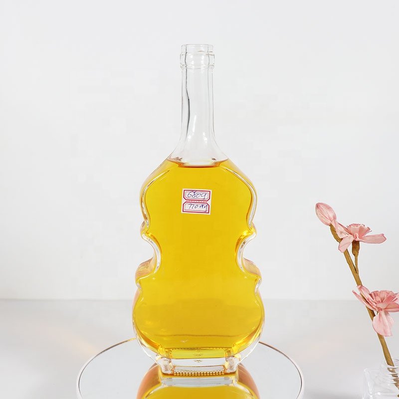 Violin Shape Bottle 700ml Glass Bottle Super Flint Glass Liquor Bottle Vodka Gum Brandy Bourbon with Cork Stopper