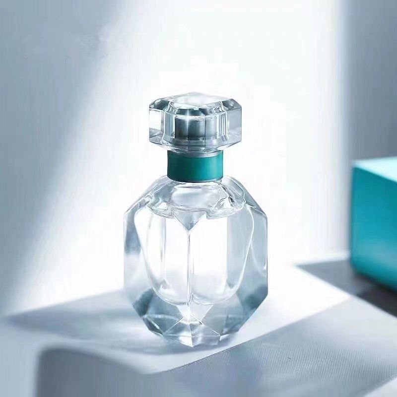 Factory price spray bottle 30ml 50ml Cosmetic Packaging Empty Glass Perfume Bottles with box