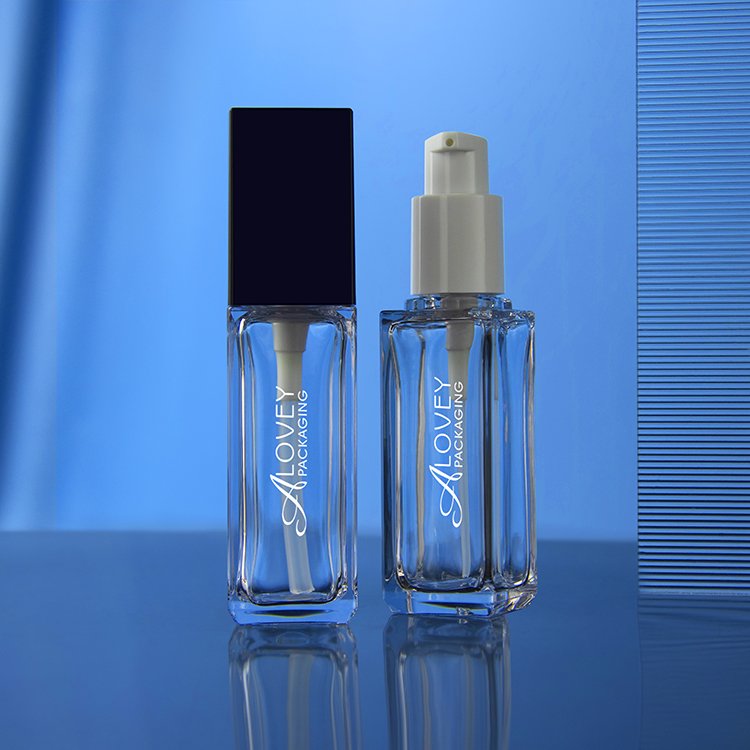 30ML Square Skincare Thick Bottom Glass Bottle For Cosmetics Liquid Packaging Cream Lotion Glass Bottle With Press Pump Cap