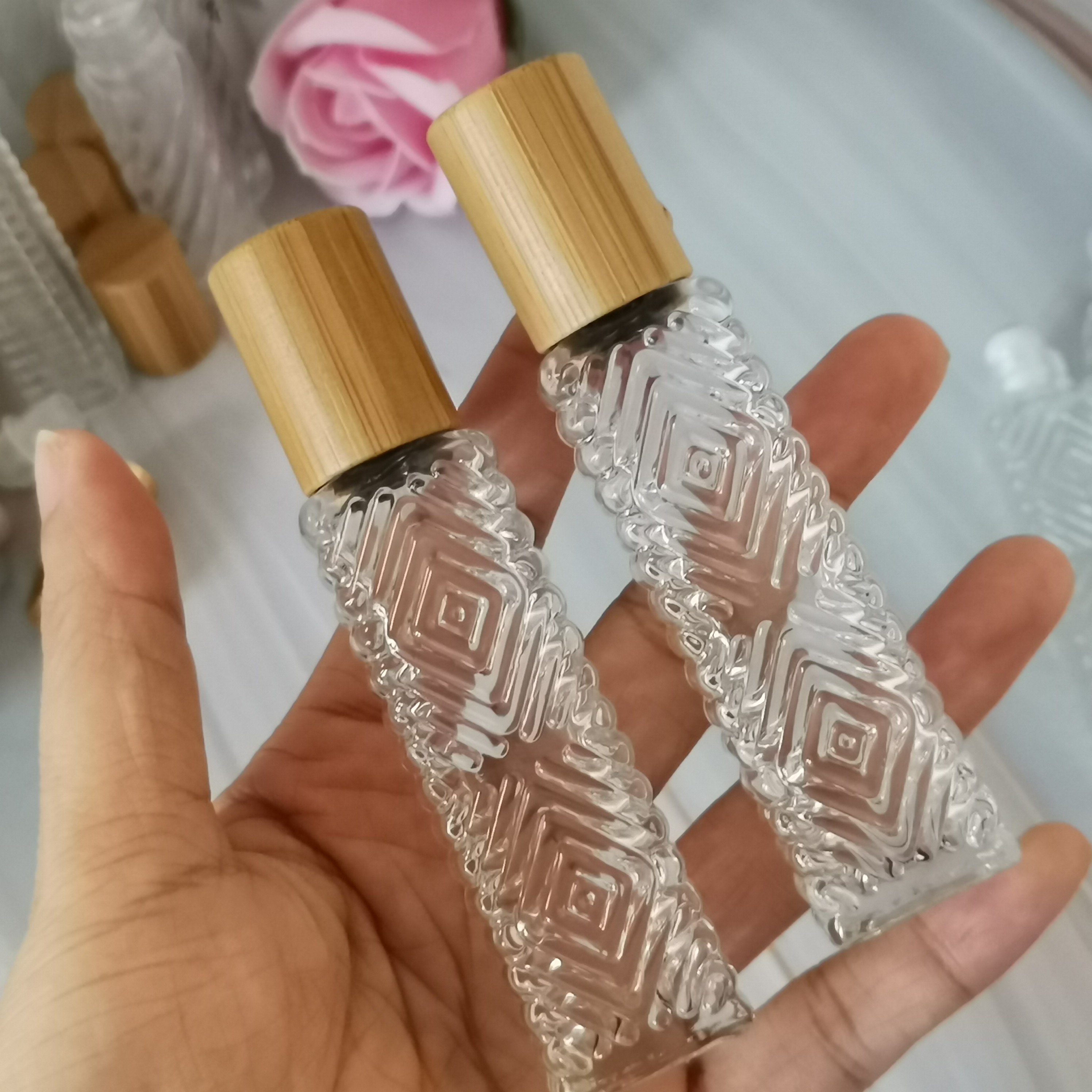 Pattern Design 14ml long square clear glass roll on bottle with bamboo cap and roller for essential oils