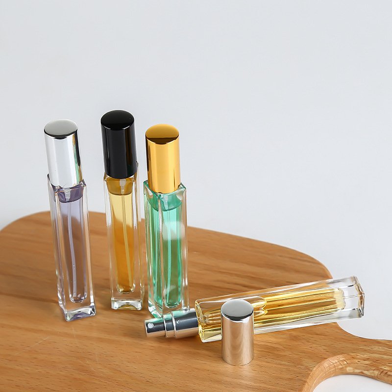Wholesale Luxury Clear Empty Square Thick wall Square 10ml 10 ml Glass Perfume Bottle With Spray Pump