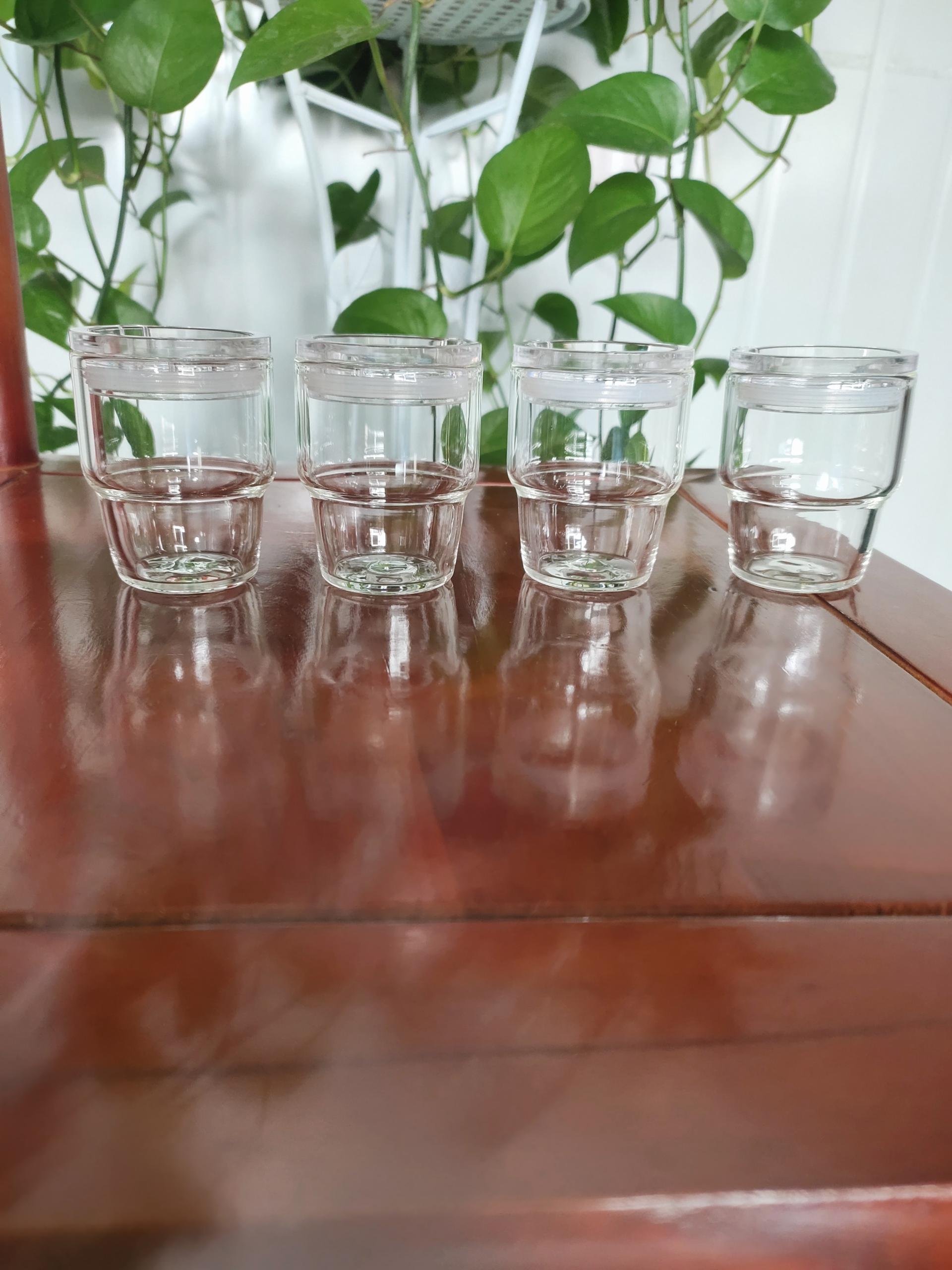 USA warehouse Reusable Novelty Mini 2oz 3oz Shot Tumbler Transparent Glass Mini 2oz Shot Tumbler with Straw Lid for Party