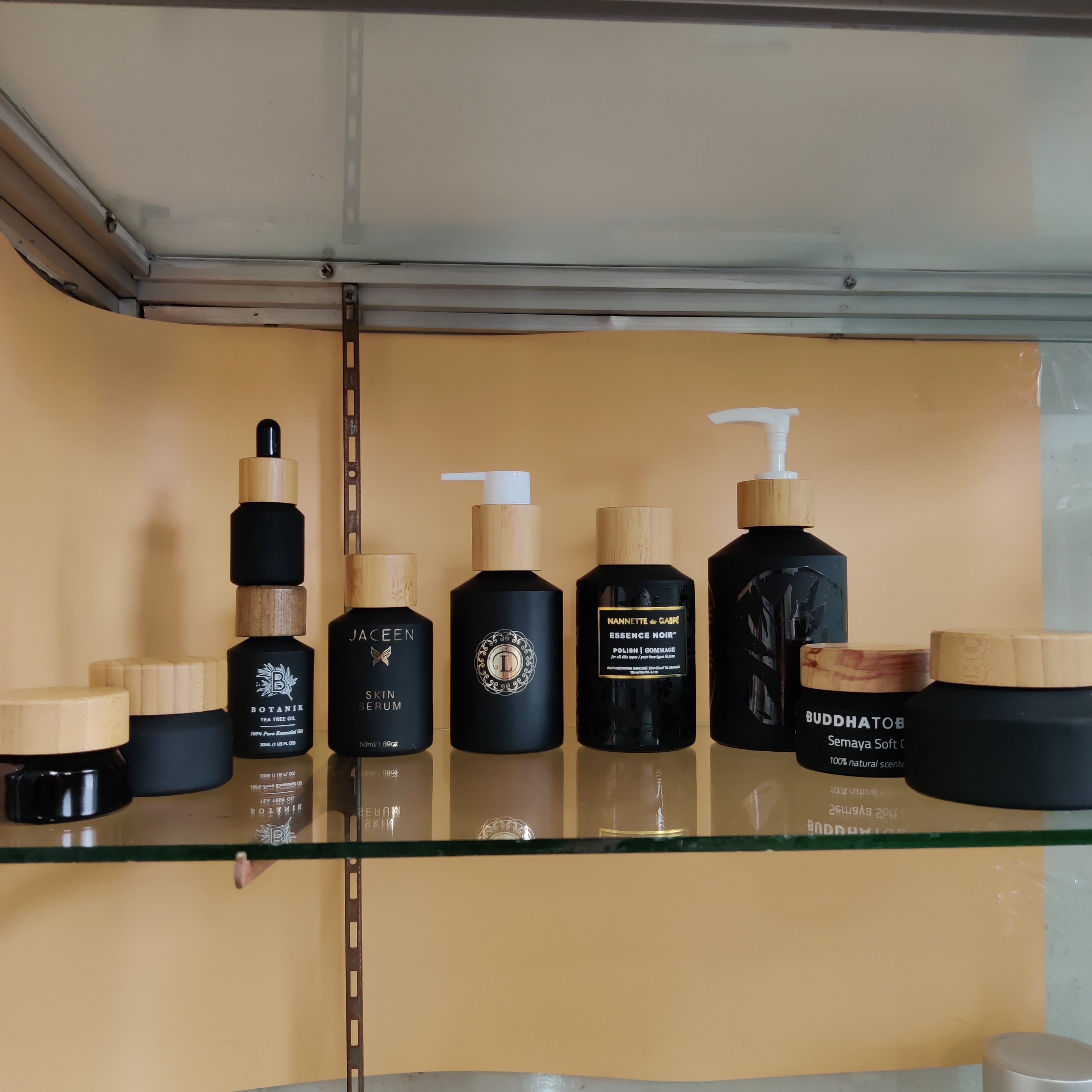 Black Matte Cosmetic Packaging Glass Bottle and Tilt Jar for Serum Essential Oil Lotion Face Cream Skin Care Balm with BambooLid