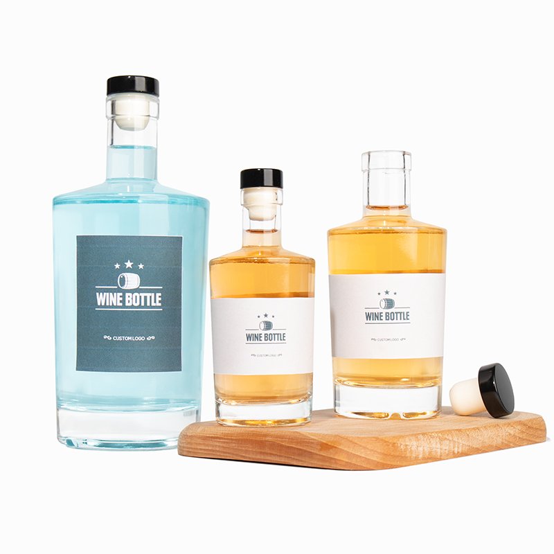 Luxury Crystal 500ML 750ML Flat Shoulder Glass Round Bottle With Corks For Liquor Whisky Brandy Rum Wine Vodka Tequila Drinking