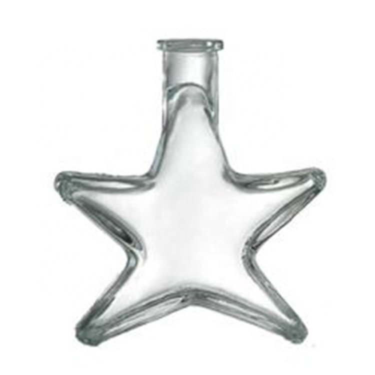 Customized 100ml 200ml star shape fragrance Perfume diffuser glass bottle vodka liquor spirit bottle with cork