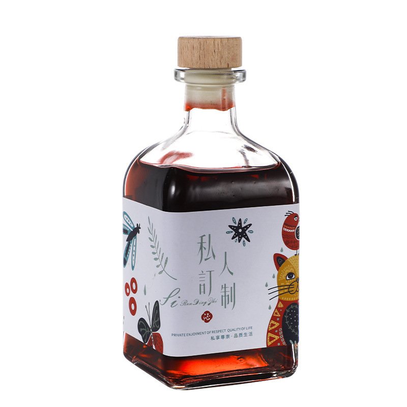 Purchase Empty Fancy Square 500ml 750ml 1000ml Liquor Liqueur Whisky Whiskey Rum Alcohol Resealable Glass Bottle