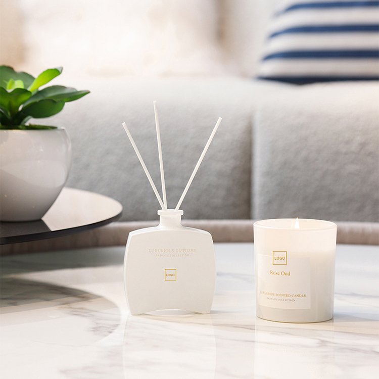 Home Fragrance Private Label Luxury 200g Scented Candle 100ml Reed Diffuser Essential Oil Aroma Reed Diffuser Sets For Gifts