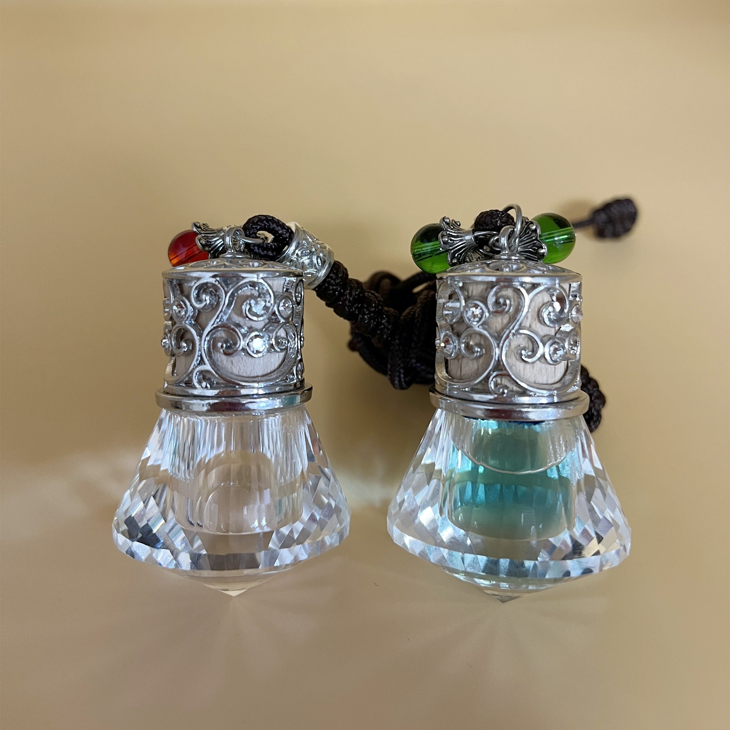 Air freshener car- Glass Bottles Share Fancy 8ml Diamond Shape Clear Perfume Glass Bottle Empty Car with Diffent metal cap