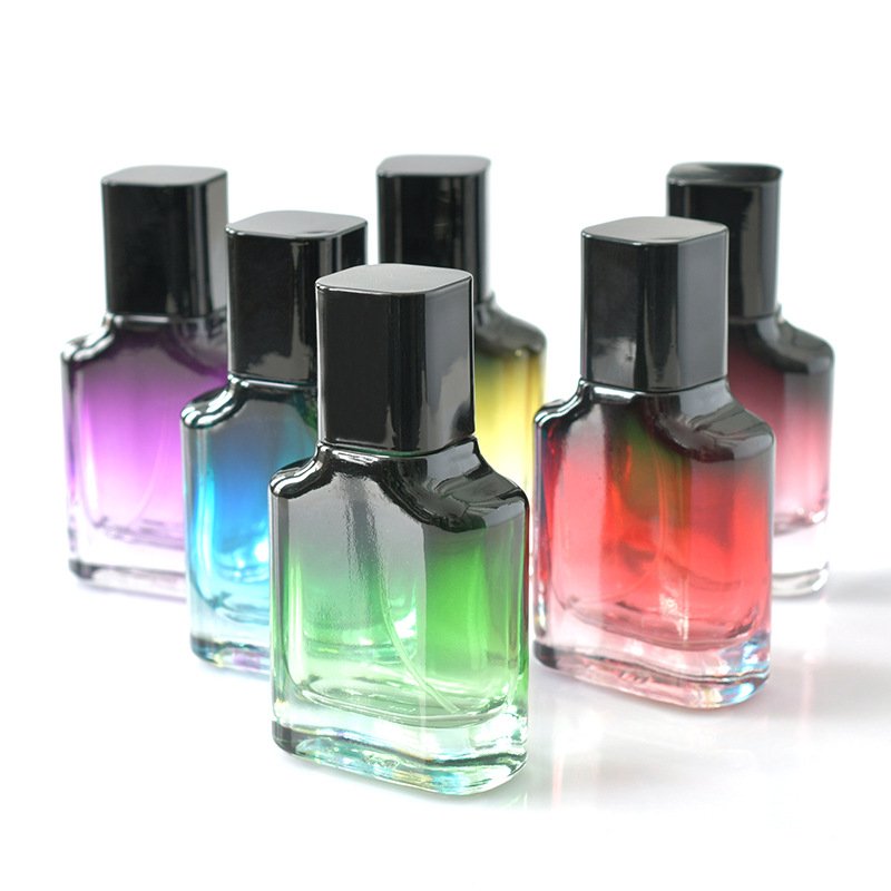 Wholesale Custom Square Gradient Spray Glass Perfume Bottle 50ml Flat Shape Frost Matte Surface Hot Stamping Screw Cap Packaging