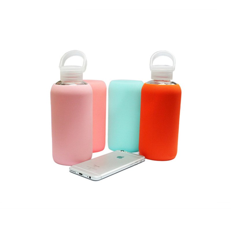 Hot selling 350ml 420ml 500ml 600ml borocillicate clear glass drinking water bottle with protective silicone sleeve