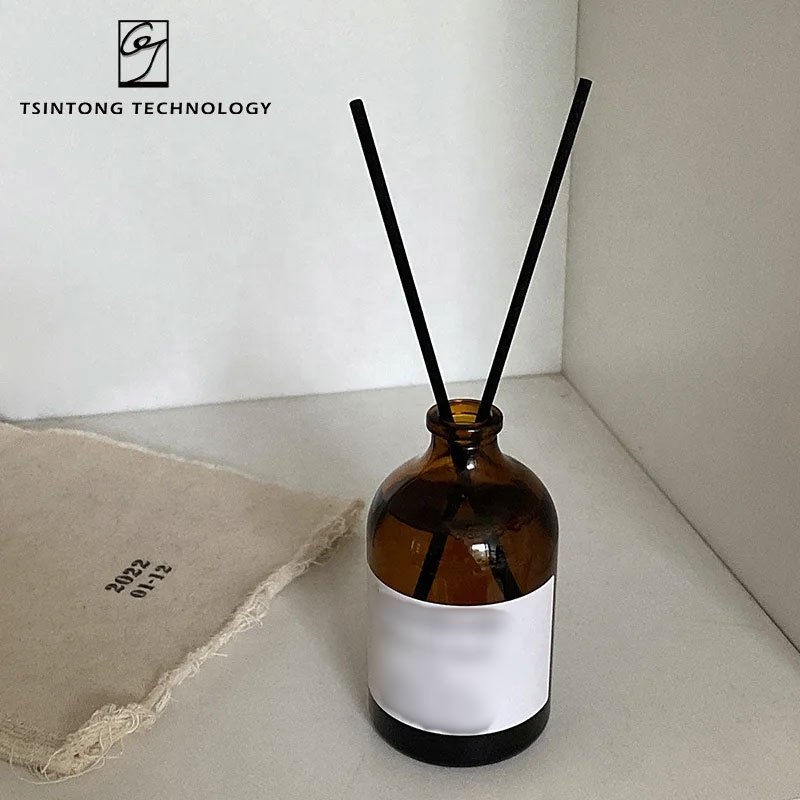 Manufactory 50ml 100ml Dark Brown Nordic Aromatherapy Reed Diffuser Perfume Glass Bottles With Cap For Home Decor