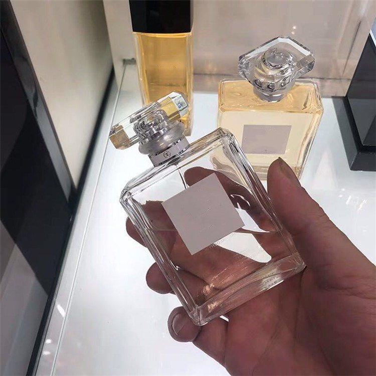 Wholesale 30ml 50ml100ml Bayonet Transparent Glass Perfume Bottle Spray Perfume Bottle Perfume Glass Bottle With Pump Head