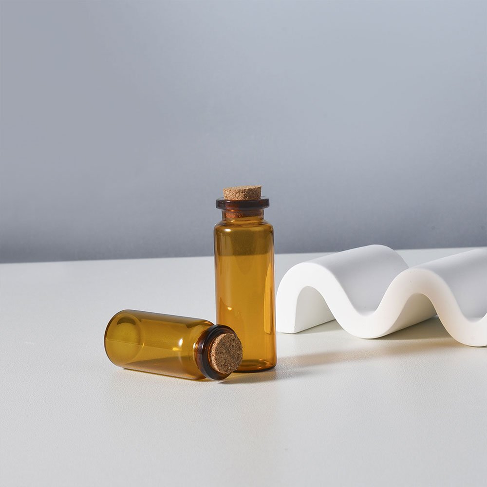 Hot Sale Mini Clear Amber Vials 5ml 8ml 10ml 15ml 30ml Glass Wishing Small Drift Bottle With Cork Cap