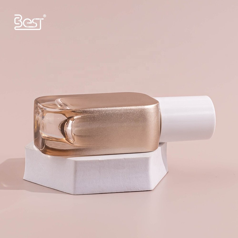 Luxury Gold Thick Bottom Skincare Cosmetic Packaging 30ml Toner Lotion Serum Glass Bottle with Pump