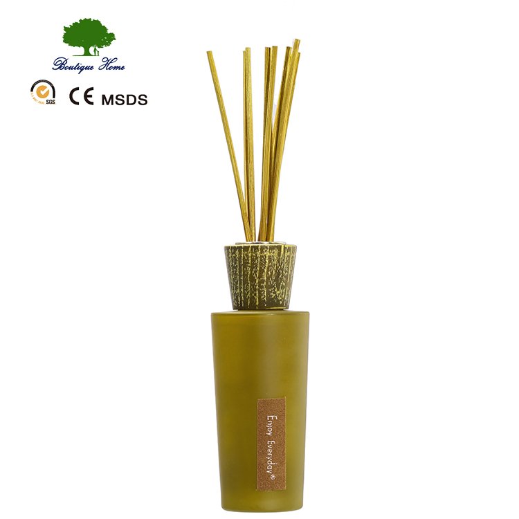 Nature Reed Aroma Oil Colorful Sticks Perfume Volatile Diffuser Fresh Air Fragrance Glass Bottle Wood Lid Reed Diffuser