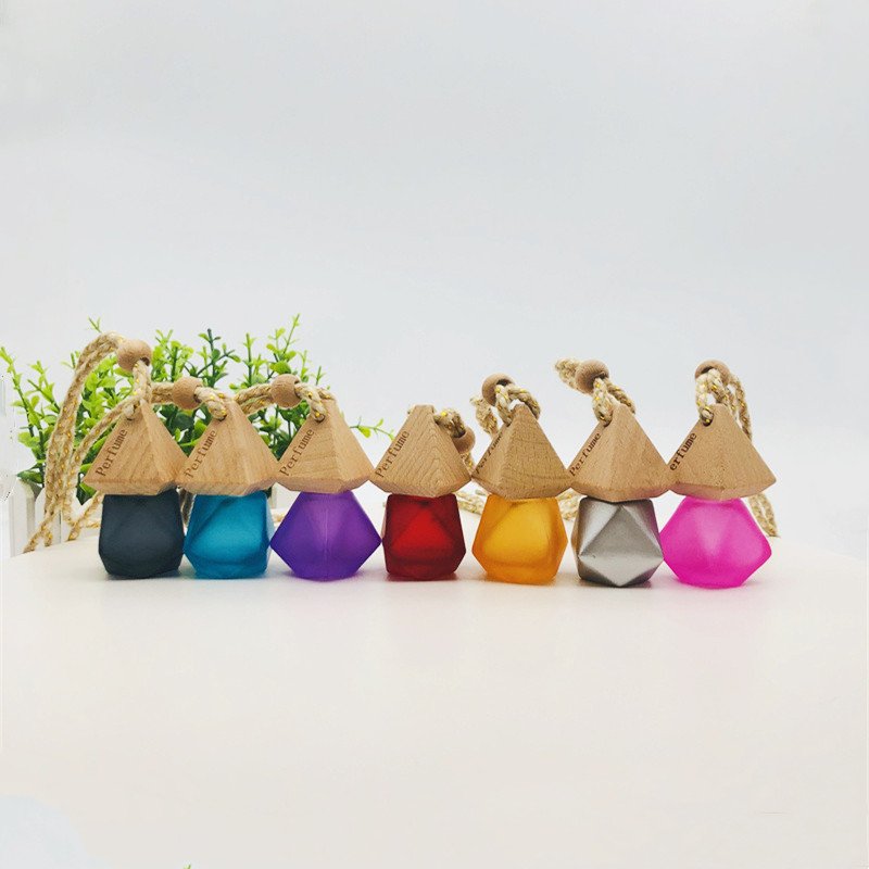 3ml 5ml 8ml 10ml wooden cap glass empty car perfume bottles hanging car air freshener bottle wholesale