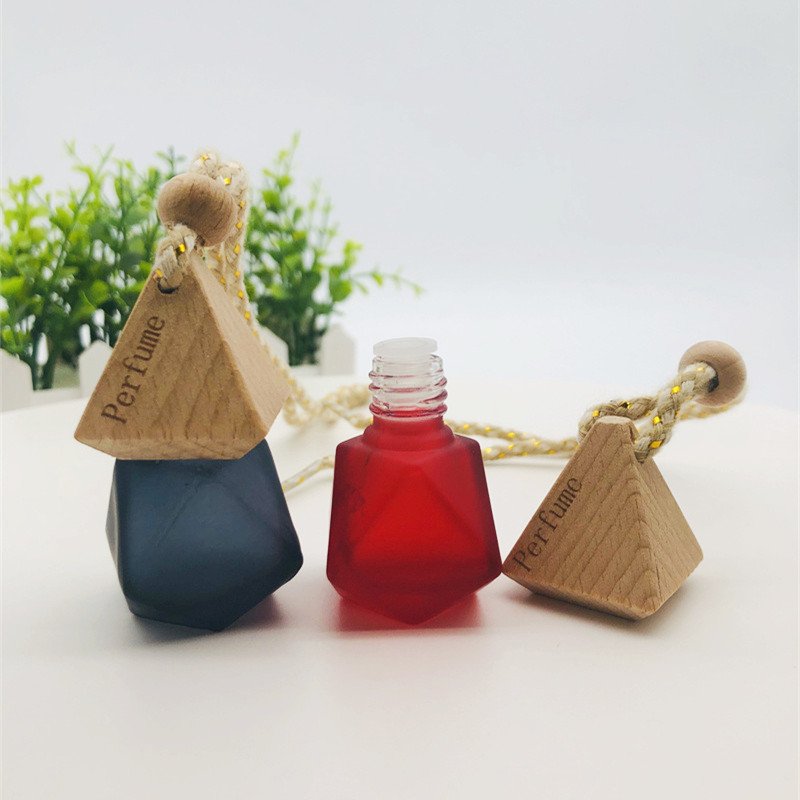 3ml 5ml 8ml 10ml wooden cap glass empty car perfume bottles hanging car air freshener bottle wholesale
