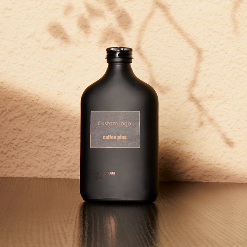 Wholesale 100ml 200ml 250ml Black Glass Flask Bottle With Screw Lids For Juice Drinking Coffee Liquor Beverage Wine