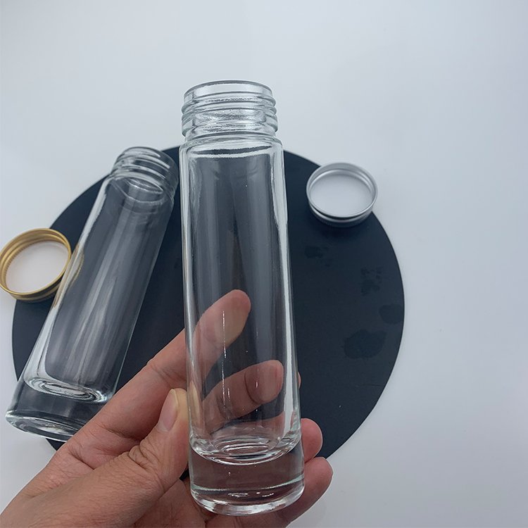 Airtight 100ml glass bottle with screw lid unique honey jars