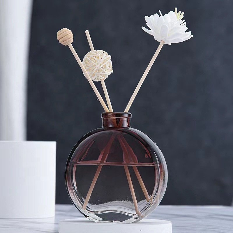 Spot Gradient color fire free glass Aromatherapy bottle & Essential oil fragrance expansion indoor fresh fragrance bottle