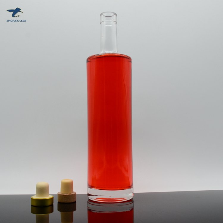 High quality round flat 200ml 500ml 700 ml 750ml 1000ml glass liquor bottle for gin vodka whiskey glass bottles with T stopper