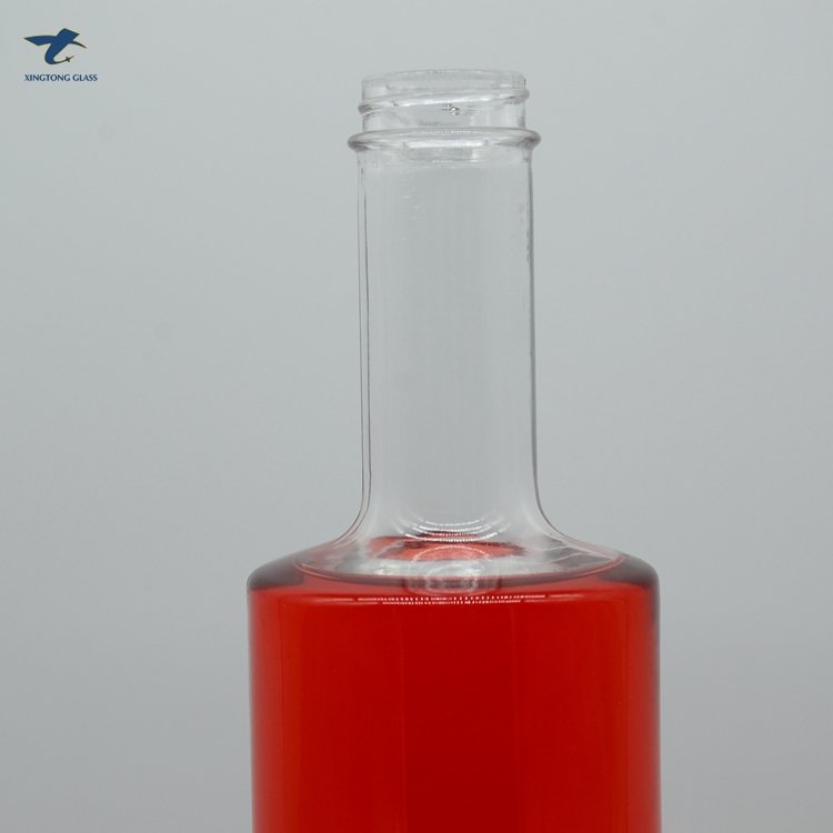 High quality round flat 200ml 500ml 700 ml 750ml 1000ml glass liquor bottle for gin vodka whiskey glass bottles with T stopper