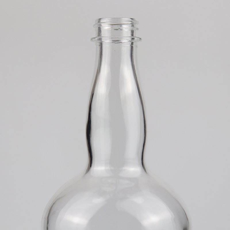 Classic 750ml screw top whisky gin alcohol glass bottle for distillery