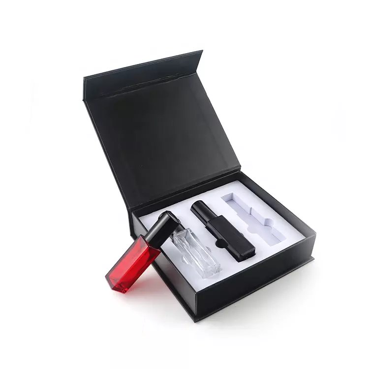 Hot sale luxury 10ml Square clear empty portable Perfume glass Bottle Refillable mist with black gift cardboard box