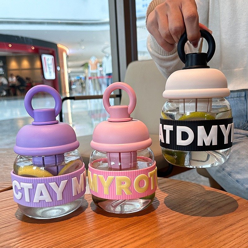 New Portable Water Clear Plastic Cups Summer Outdoor Sports Bottle Glass Bottle For Student Children With Fashion Style