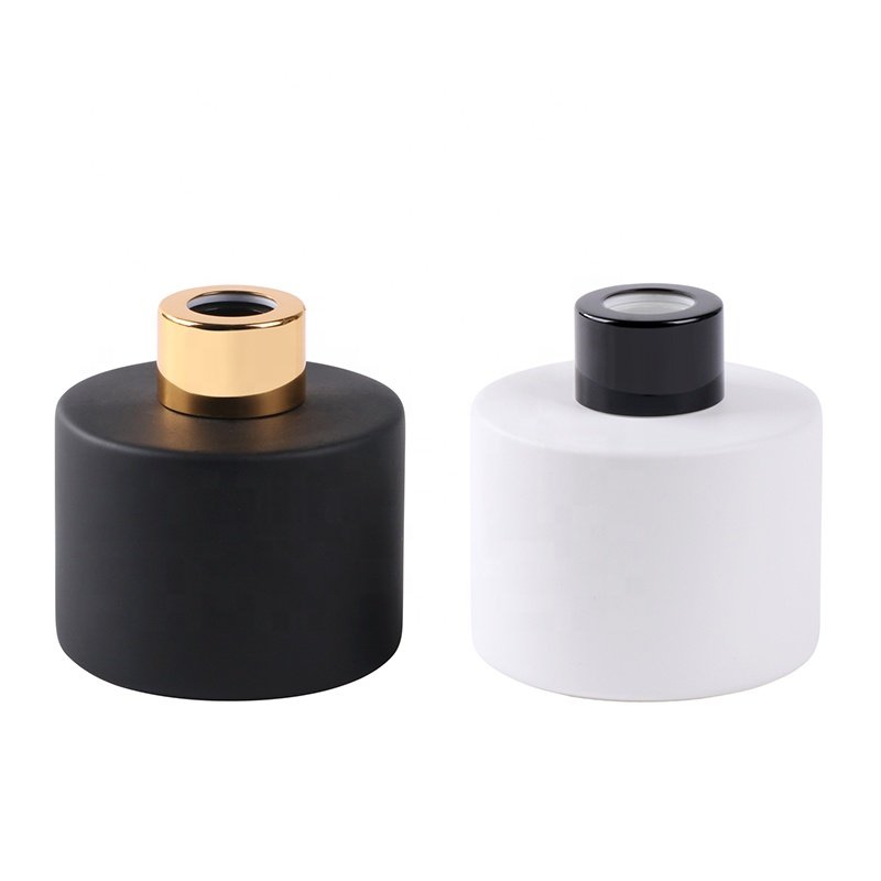 Empty 50ml 100ml 200ml round square shape color transparent glass aromatherapy jar reed diffuser glass bottle