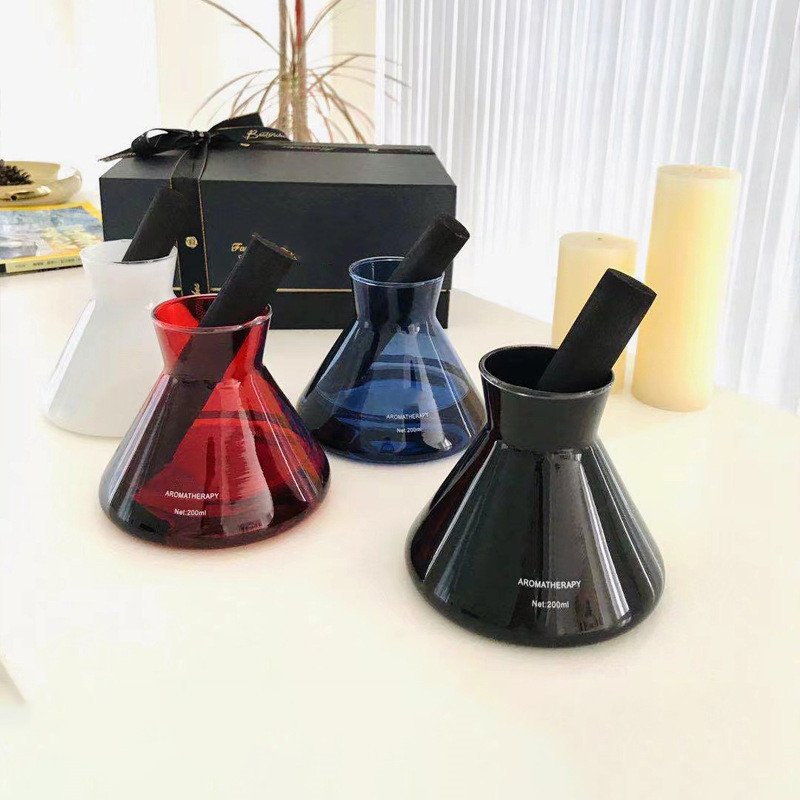Luxury Conical Aromatherapy Glass Bottle 250ml Trumpet mouth Reed Diffuser Bottle