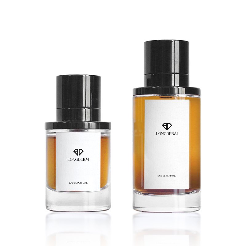 Wholesale round clear perfume glass bottle 50ml 100ml luxury perfume bottle with magnetic cap