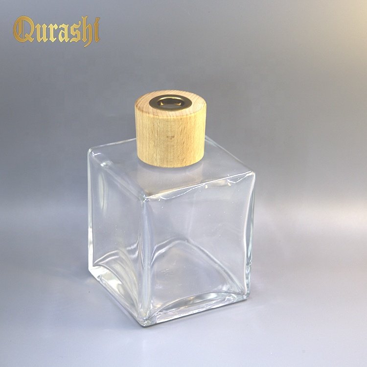 Empty Square home decoration car fragrance 500ml Aroma Reed Diffuser glass bottle With bamboo Cap diffuser bottle