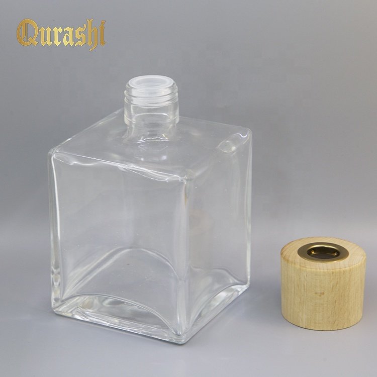 Empty Square home decoration car fragrance 500ml Aroma Reed Diffuser glass bottle With bamboo Cap diffuser bottle