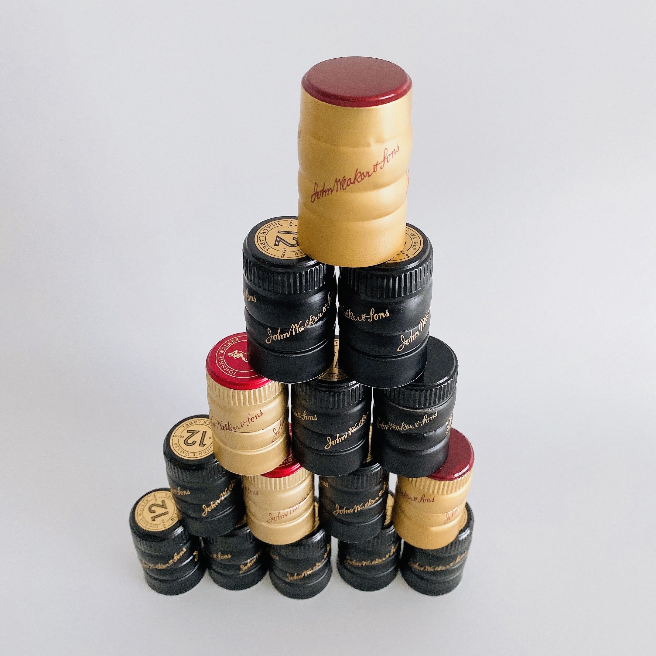 aluminum plastic insert cap glass ball inside for whisky glass bottles