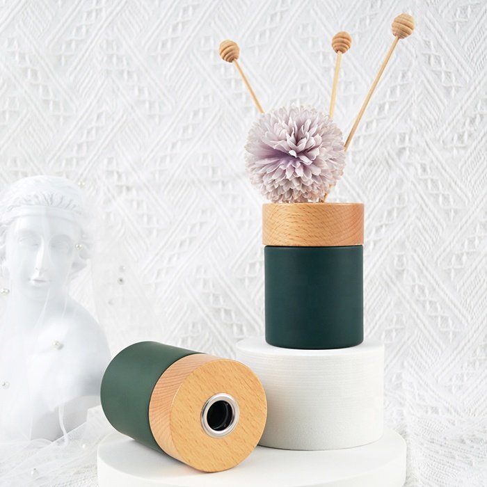 High quality elegant round shiny black and white 150ml empty perfume reed diffuser bottle