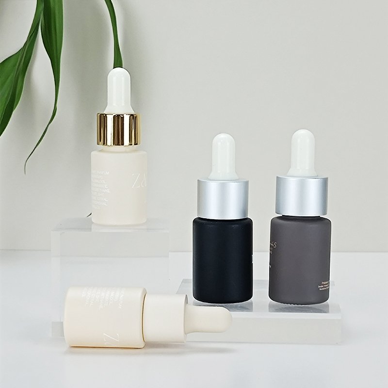 Custom 30ml 50ml 100ml cosmetic packaging serum oil container essential oil glass dropper bottle